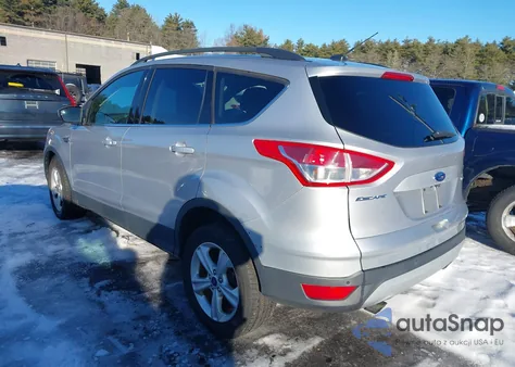 2016 Ford Escape Se z USA, uszkodzony, nr VIN 1FMCU9G93GUC68243